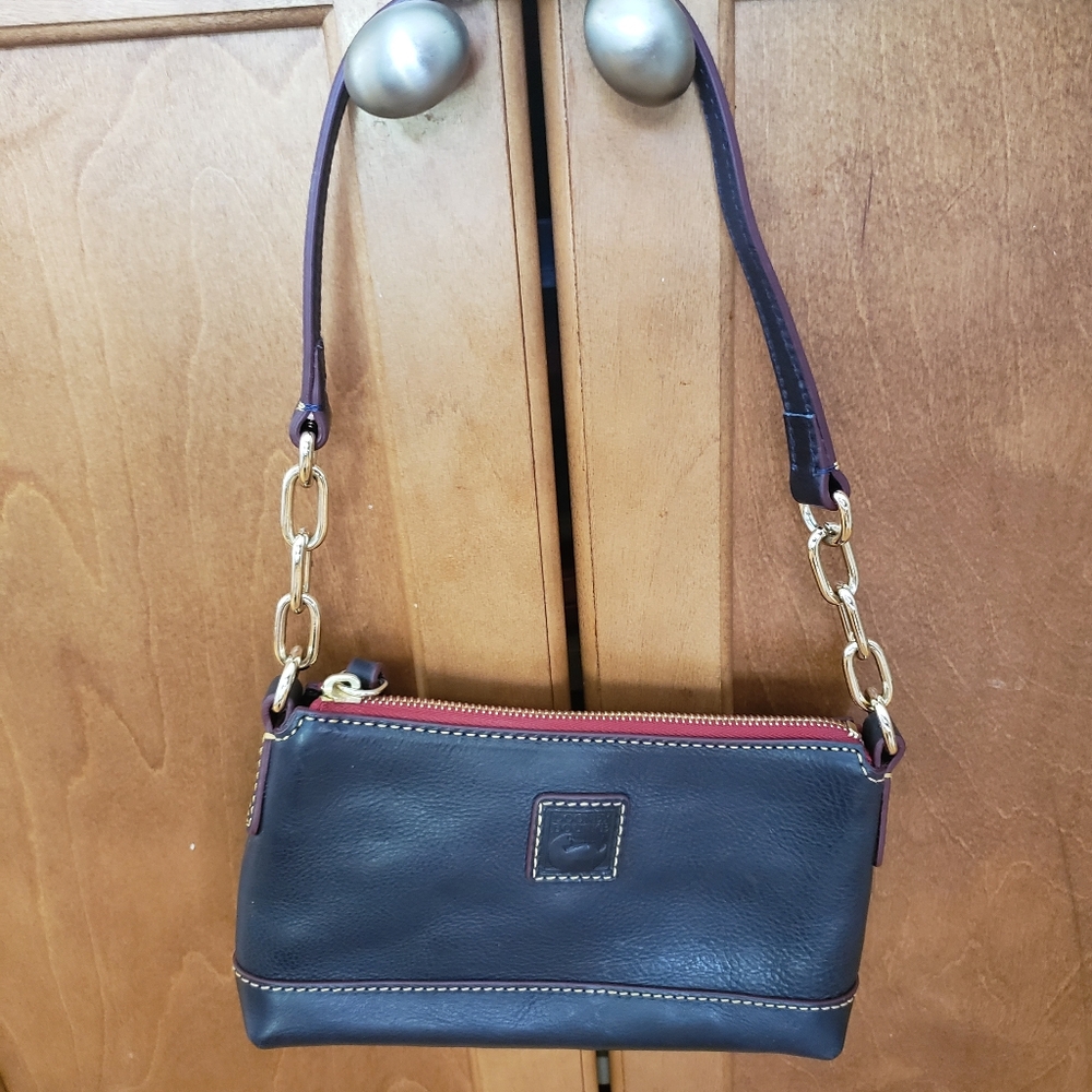 Dooney And Bourke Lizie